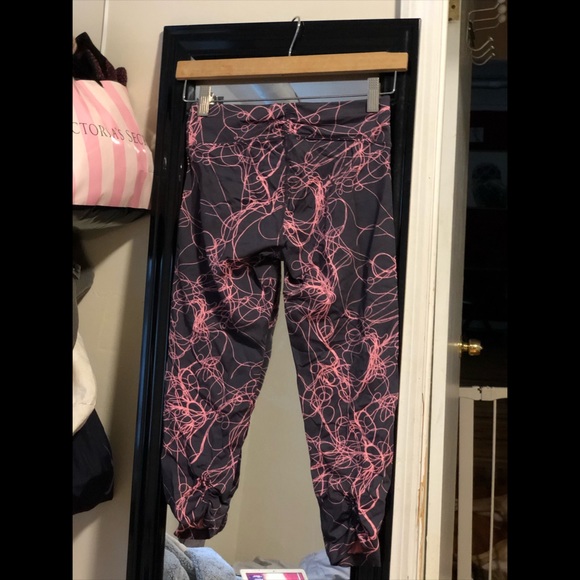 Performance legging - Picture 2 of 3